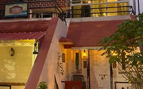 Abasar We Have Wonderful Villa At Shantiniketan